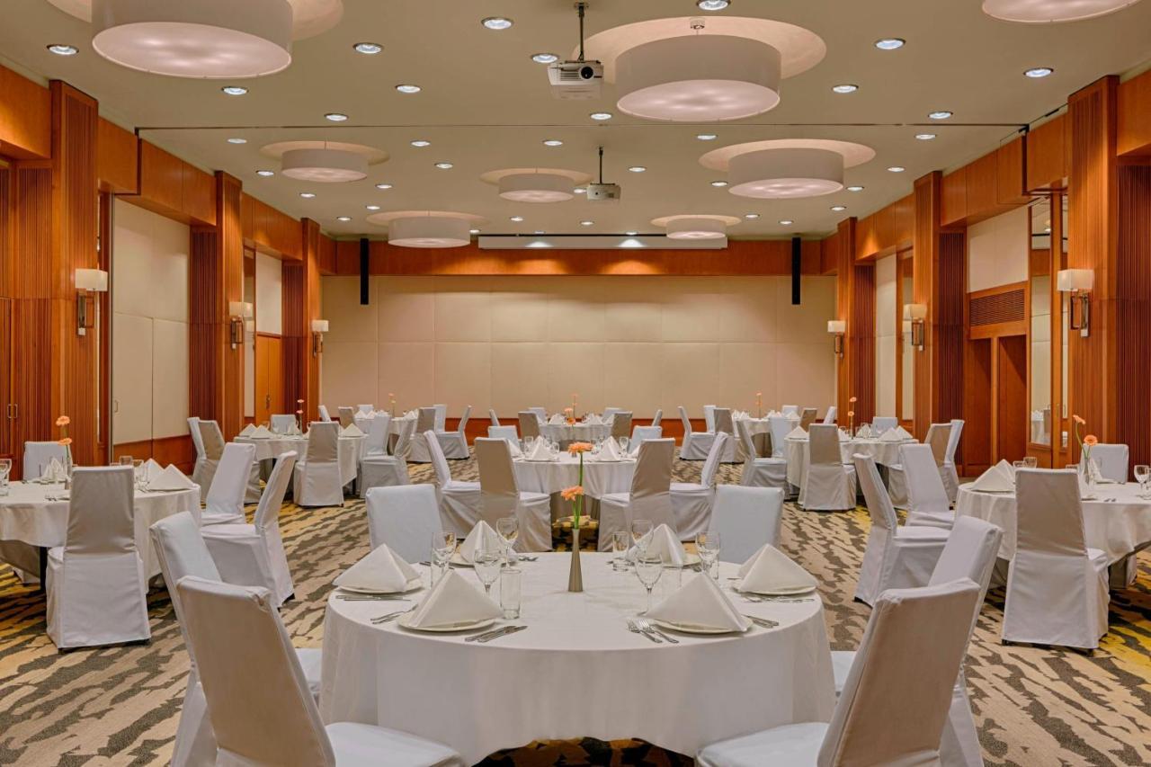 Sheraton Stockholm Hotel Esterno foto The ballroom