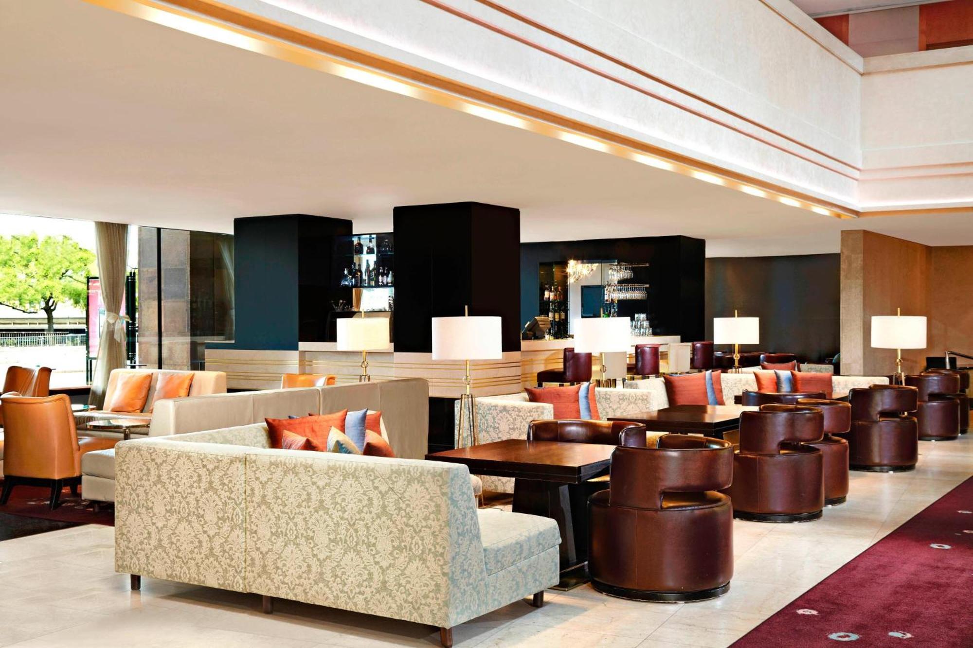 Sheraton Stockholm Hotel Esterno foto Lobby